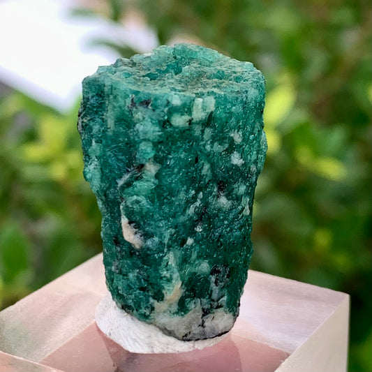 15 Grams Natural Emerald Green Crystal from Chitral Pakistan