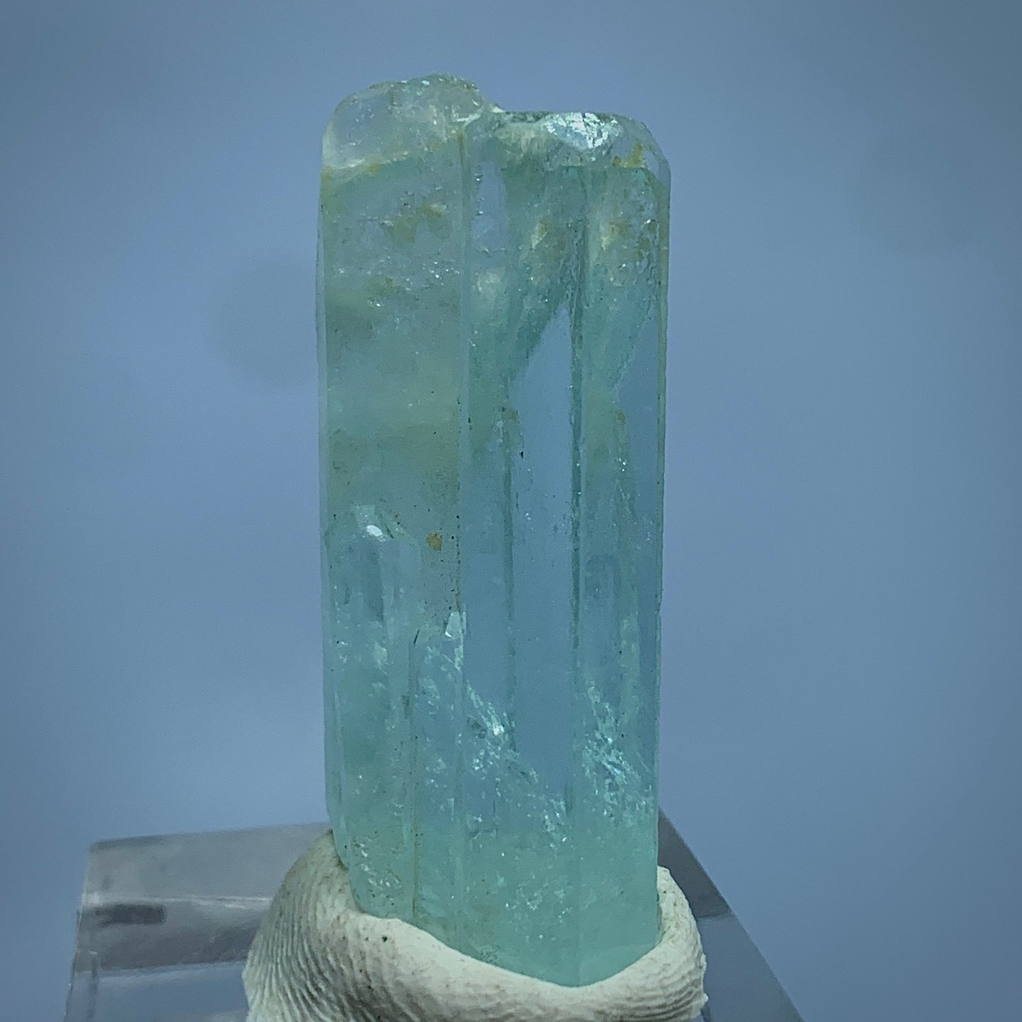 Aquamarine Crystal, Apatite, , Mineral Association, Beryl Crystal, Collector Specimen, Aesthetic Cluster, Miniature Specimen, Crystal Dimensions, Natural Specimen