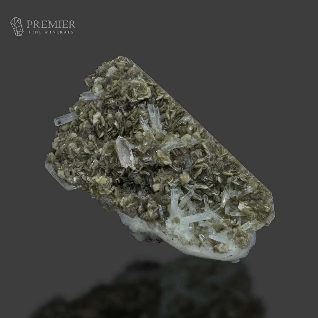 Aquamarine Cluster and Quartz on Muscovite – Skardu Pakistan