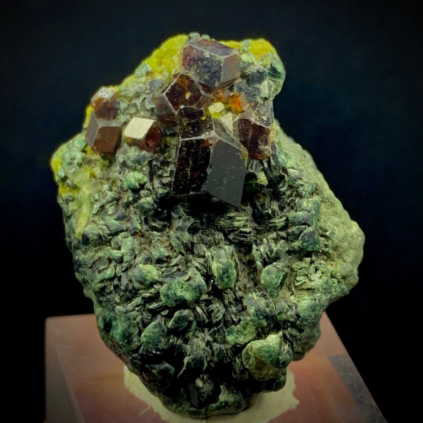 Andradite Garnet, Garnet Cluster, 160 Carats, Biotite Mica, Skardu Pakistan, Pegmatite Mineral, Dark Mineral, Black Garnet, Collector Specimen, Aesthetic Cluster, Miniature Specimen, Crystal Dimensions, Natural Specimen