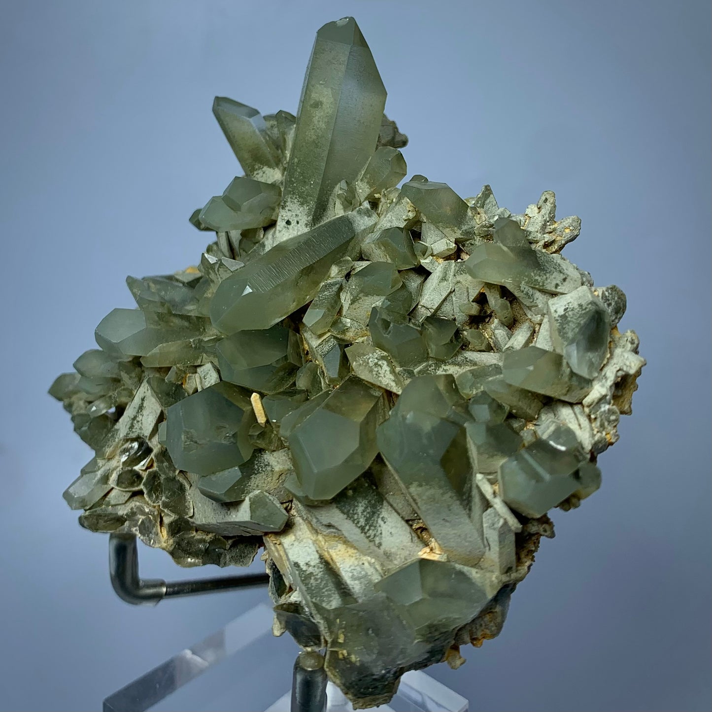 Chlorite Quartz, Green Quartz, 725 Carats, 145 Grams, Pakistan Mineral, Crystal Cleansing, Heart Chakra, Quartz Cluster, Collector Specimen, Aesthetic Cluster, Chlorite Inclusion,