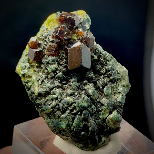 Andradite Garnet, Garnet Cluster, 160 Carats, Biotite Mica, Skardu Pakistan, Pegmatite Mineral, Dark Mineral, Black Garnet, Collector Specimen, Aesthetic Cluster, Miniature Specimen, Crystal Dimensions, Natural Specimen