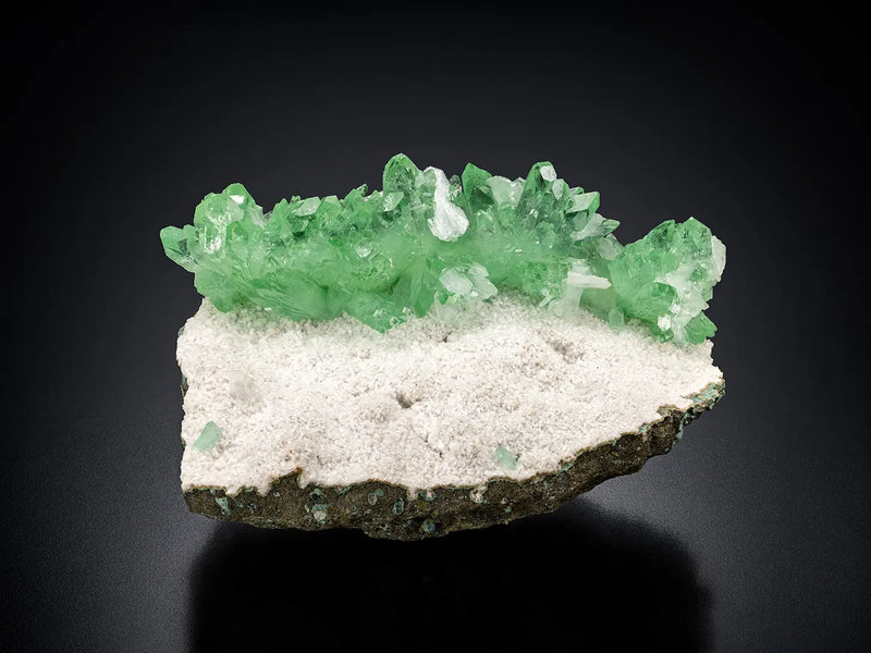 APOPHYLLITE