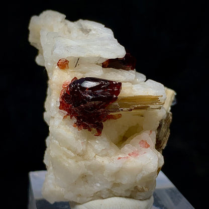 Rhodolite Garnet, Garnet in Matrix, Pakistan Mineral, Heart Chakra, Feldspar, Mica, Pegmatite Mineral, Collector Specimen, Miniature Specimen, Gemstone Crystal, Mineral Association