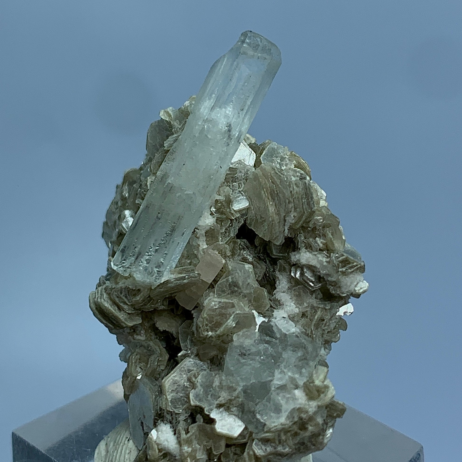 Aquamarine Crystal, Apatite, Muscovite Mica, 51 Carats, Mineral Association, Pegmatite Mineral, Throat Chakra, Beryl Crystal, Collector Specimen, Aesthetic Cluster, Miniature Specimen, Crystal Dimensions, Natural Specimen
