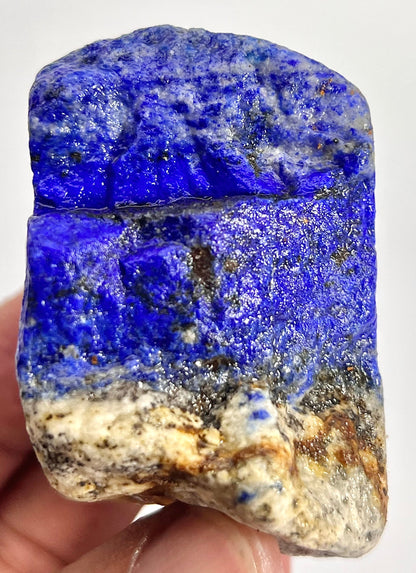 212g cube-shaped Lapis Lazuli with Pyrite
Front-facing shot of boxy Lapis Lazuli stone
Golden Pyrite streaks on dense Lapis Lazuli