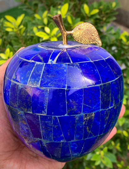 Lapis Lazuli Apple Sculpture, Blue Gemstone Fruit Figurine with Gold Tone Leaf, Natural Stone Carving, 1783g Collectible Home Decor