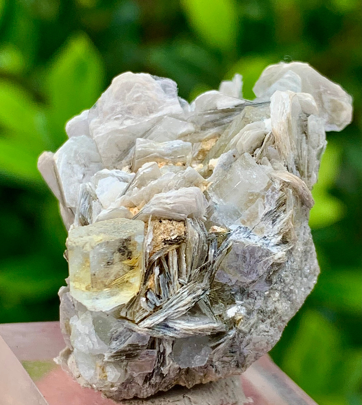 22 Grams Natural Blue Aquamarine Terminated Crystal Specimen on Muscovite Mica Matrix From Pakistan