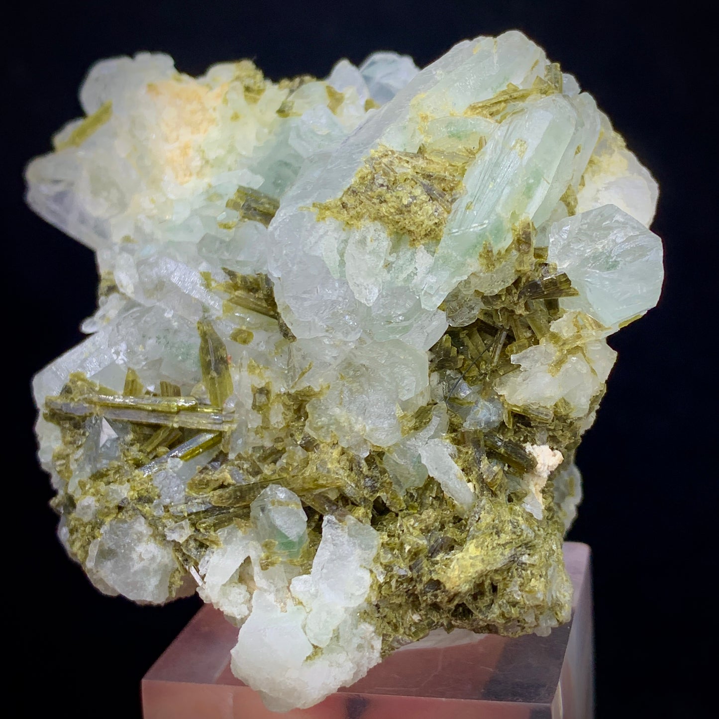 Epidote Crystal, Quartz Cluster, 1463 Carats, Massive Mineral, Green Crystal, Heart Chakra, Abundance Stone, Collector Specimen, Investment Stone, Mineral Association, Crystal Dimensions, Natural Specimen
