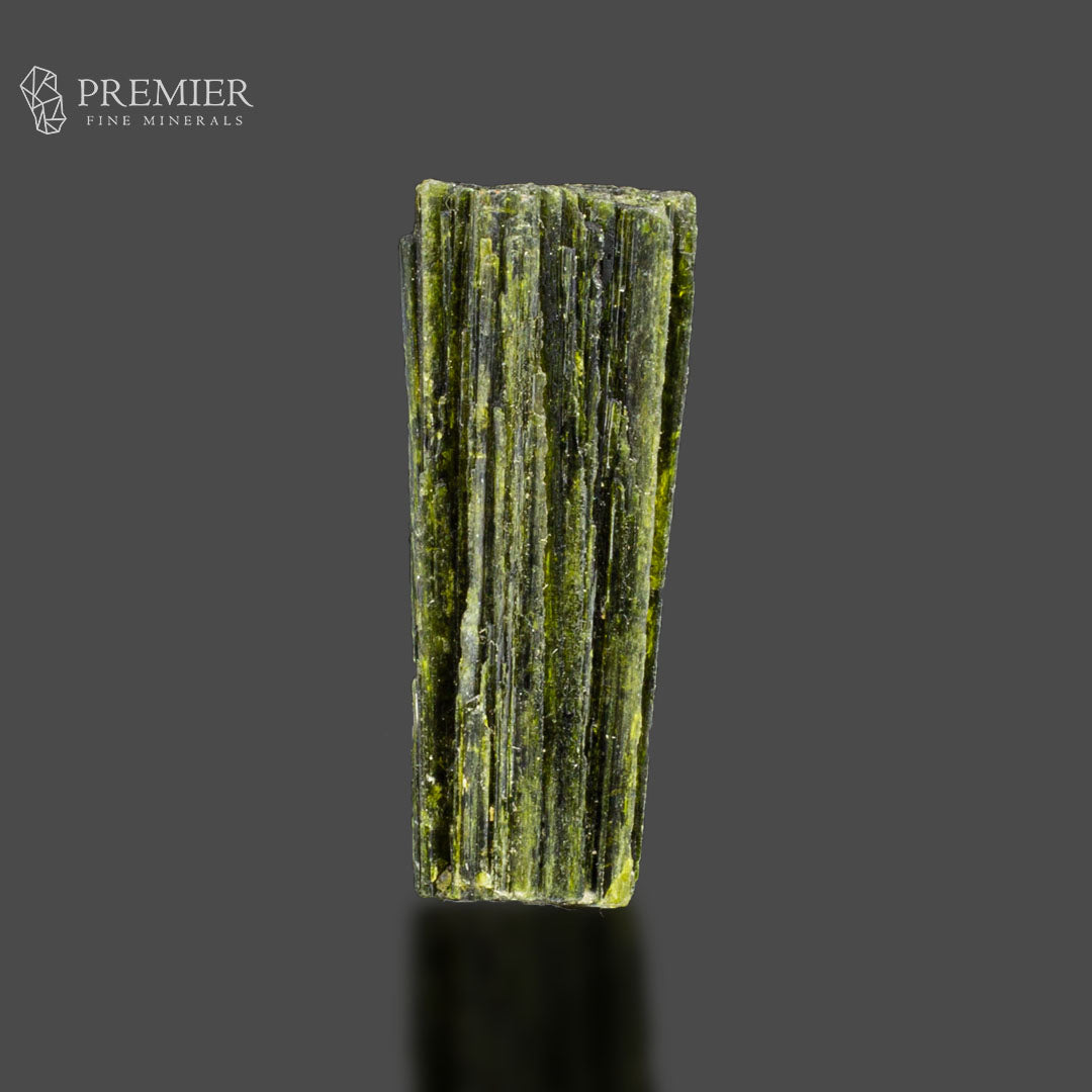 Deep Green Epidote Crystal from Pakistan