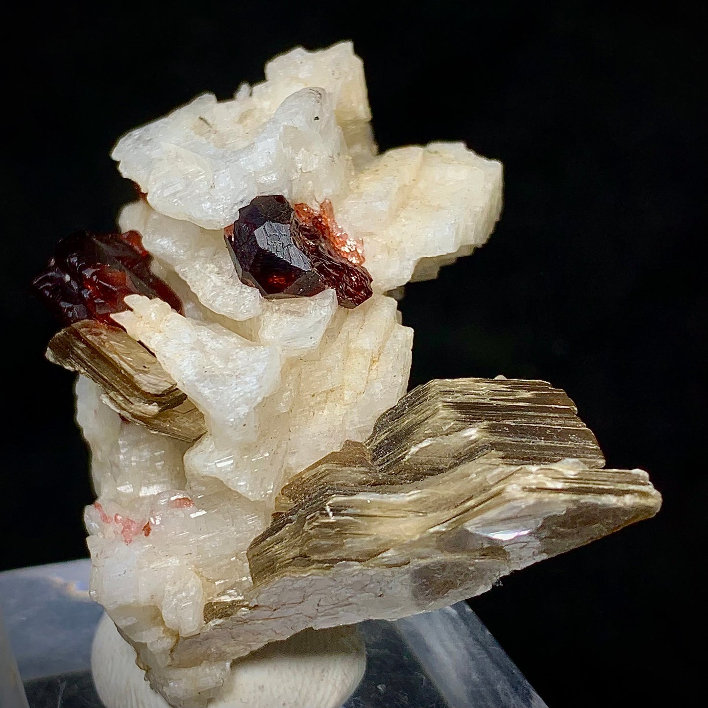 Rhodolite Garnet, Garnet in Matrix, Pakistan Mineral, Heart Chakra, Feldspar, Mica, Pegmatite Mineral, Collector Specimen, Miniature Specimen, Gemstone Crystal, Mineral Association