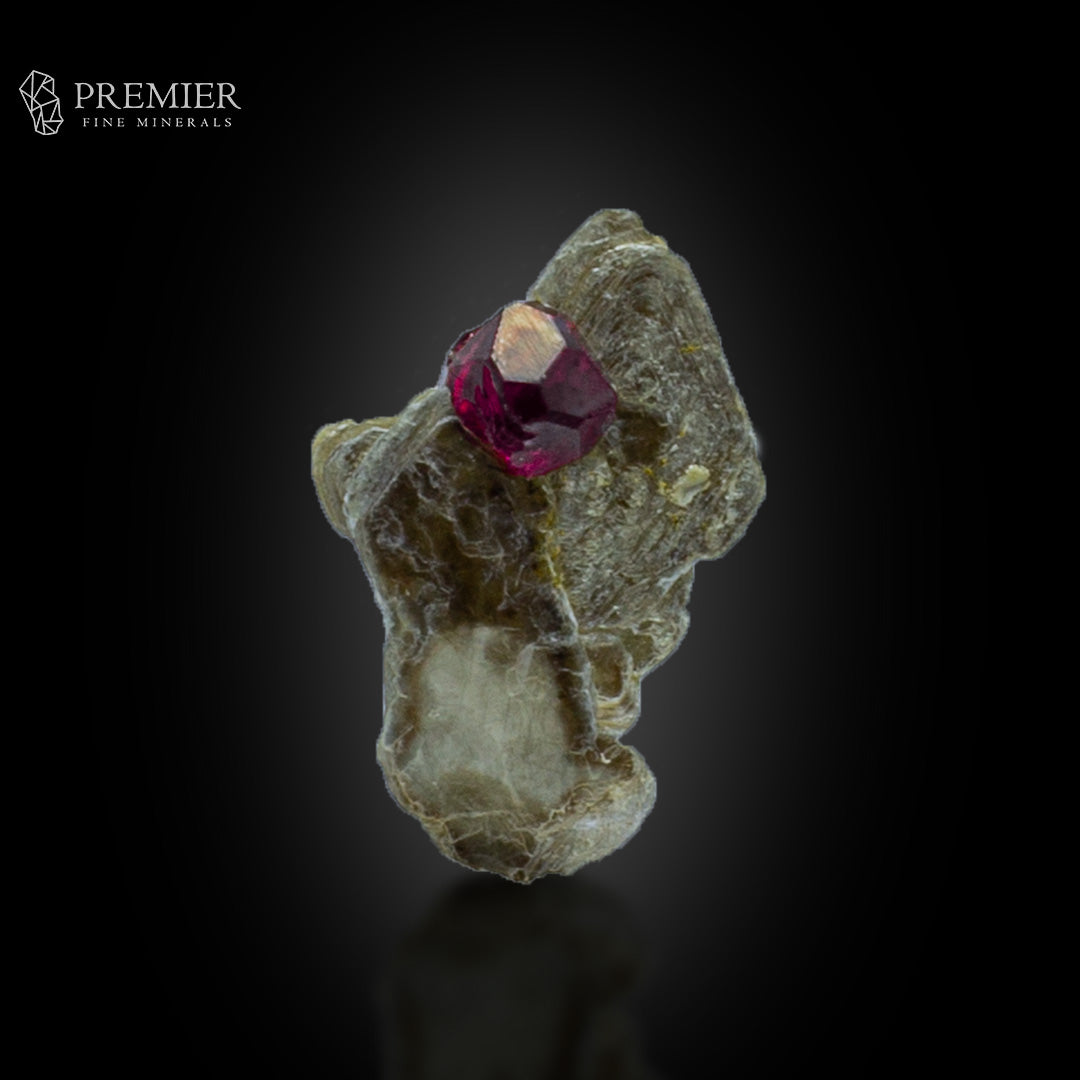 Rhodolite Garnet Crystals on Feldspar – Skardu Thumbnail