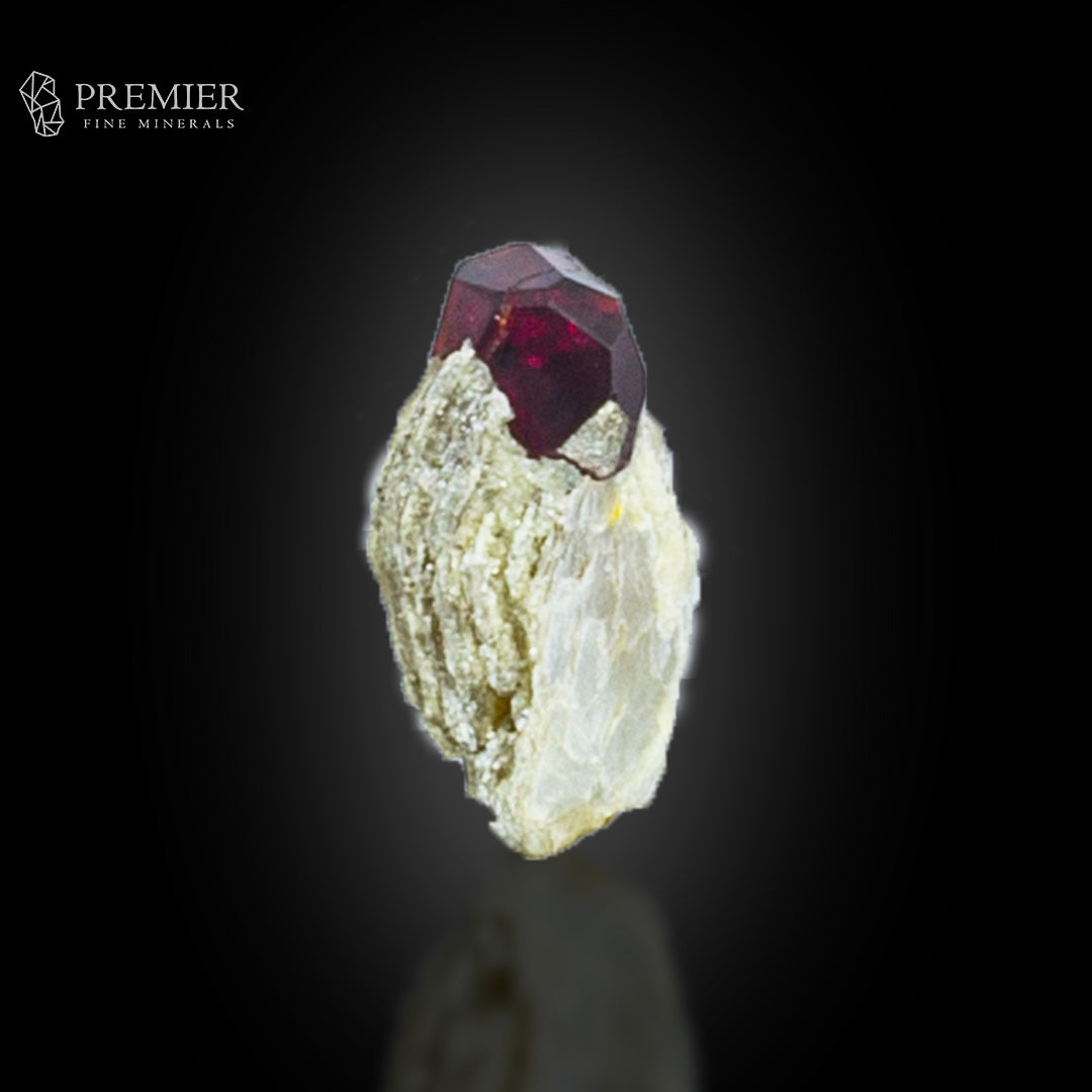 Rhodolite Garnet on Muscovite – Pakistan Thumbnail