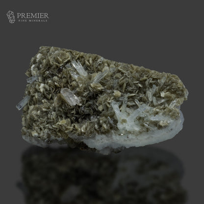 Aquamarine Cluster and Quartz on Muscovite – Skardu Pakistan
