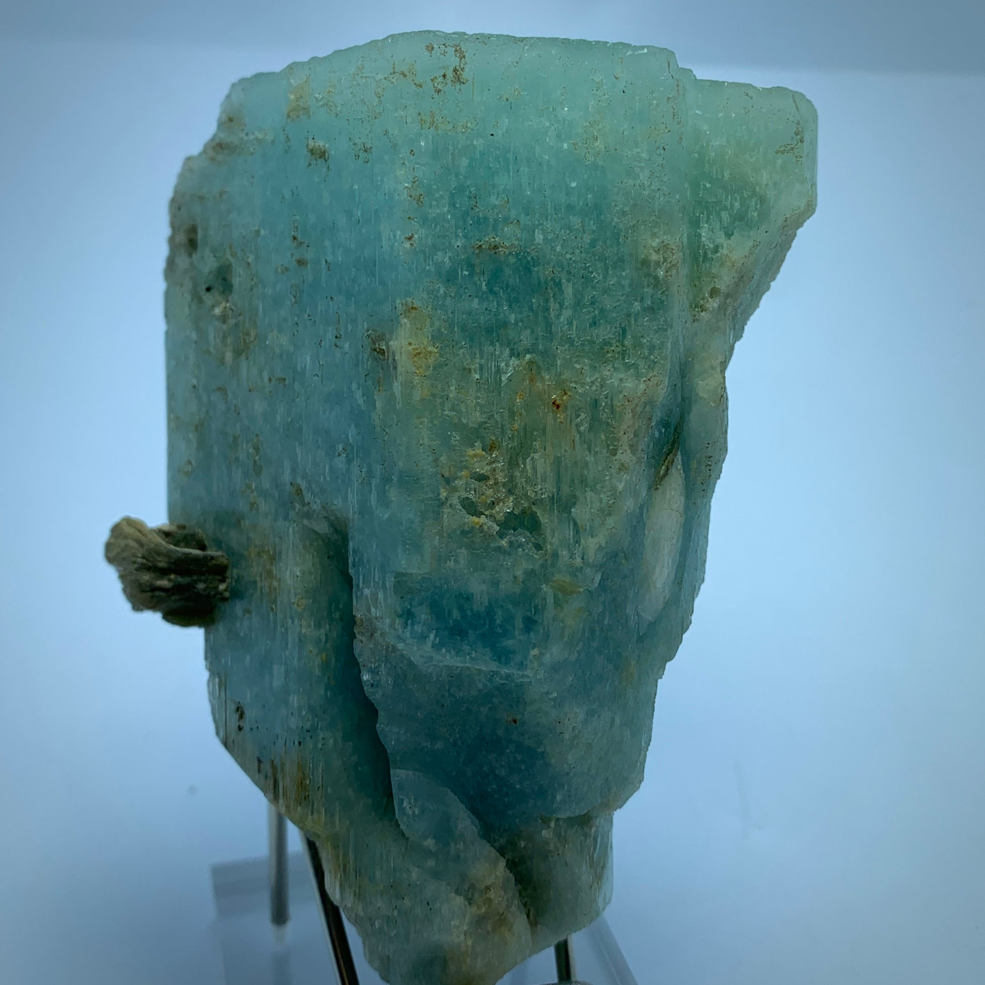 Aquamarine Crystal, 2500 Carat Beryl, Deep Blue Aquamarine, Raw Crystal Specimen, Afghanistan Mineral, Large Aquamarine, Rough Gemstone, Investment Mineral, Beryl Crystal, Blue Crystal