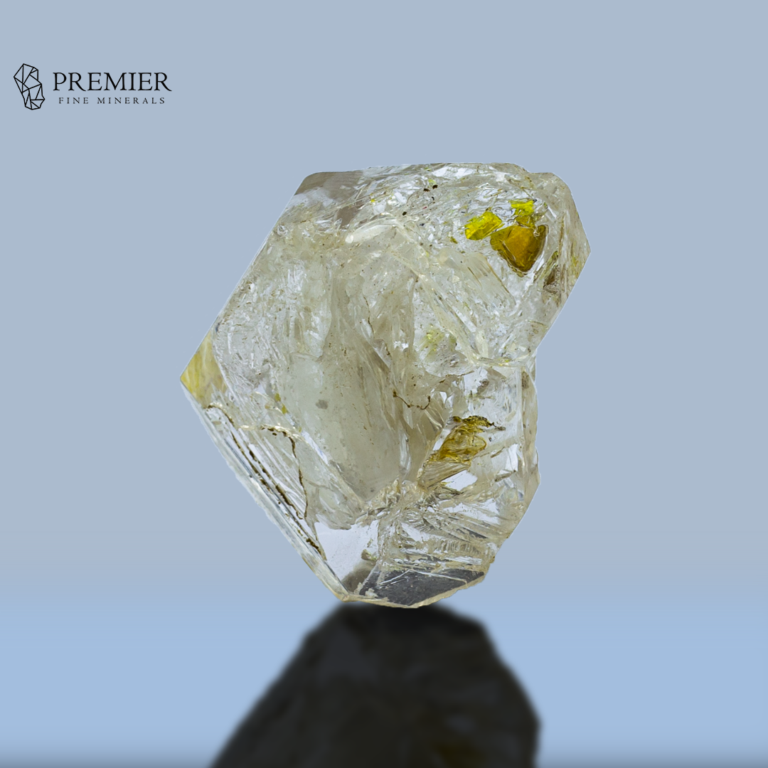 Enhydro Petroleum Quartz – Movable Fluorescent Bubble Pakistan