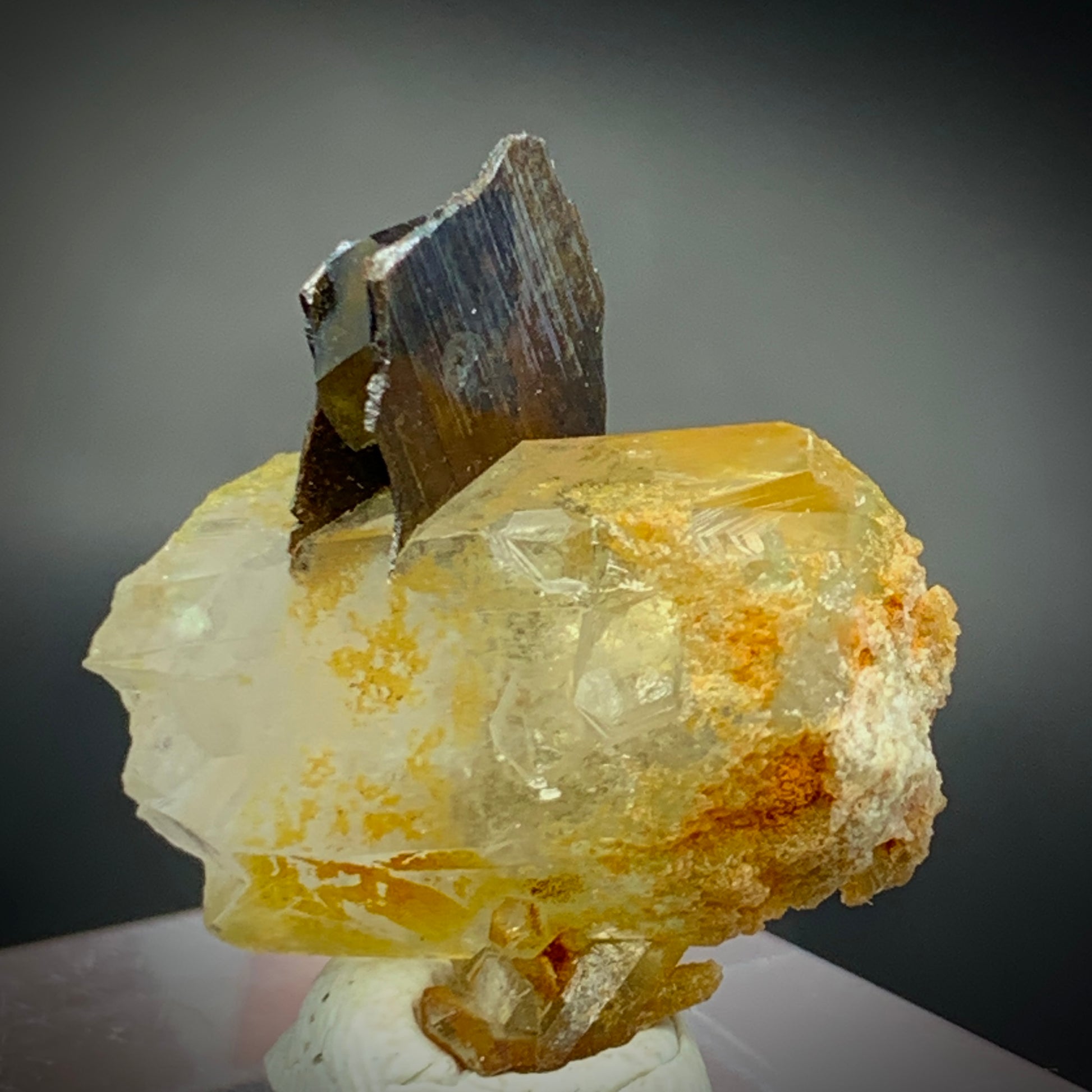 Brookite Crystal, 28.50 Carats, Quartz Matrix, Rare Mineral, Titanium Dioxide, Brookite on Quartz, Crystal Specimen, Miniature Specimen, High Energy, Collector Gem, TiO2 Crystal, Crystal Dimensions, Natural Mineral