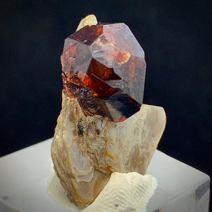Almandine Garnet, Garnet on Muscovite, Skardu Pakistan, Muscovite Matrix, Garnet Crystal, Red Garnet, Mineral Specimen, Collector Crystal, Root Chakra, Pakistan Gemstone