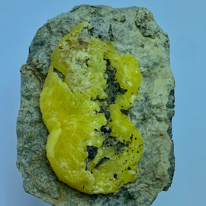 Brucite Crystal, 550 Grams, Lemon Yellow Brucite, Balochistan Mineral, Brucite Cluster, Rare Mineral, Collector Specimen, Pakistan Crystal, Magnesium Hydroxide