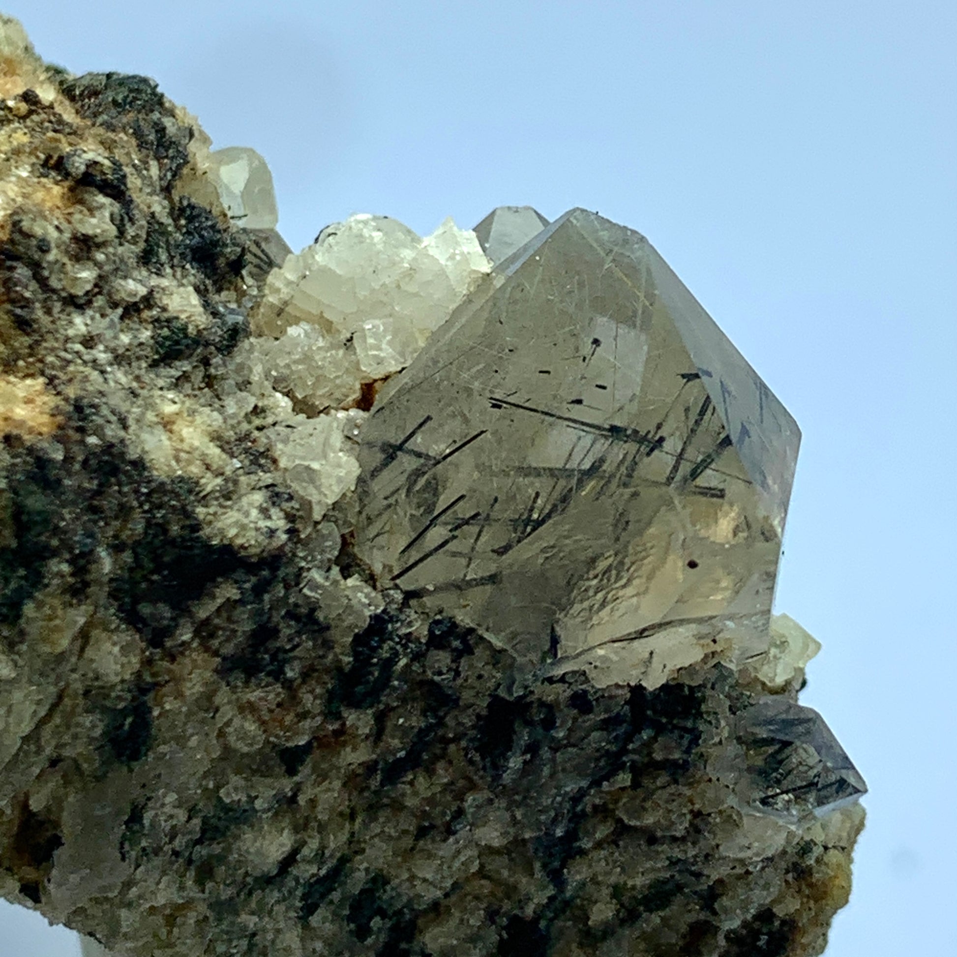 Rutilated Quartz, 208 Carat, Black Rutile, Copper Rutile, Terminated Crystal, Quartz on Matrix, Rare Rutile, Collector Grade, Mineral Specimen, Dual-Color Rutil
