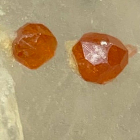 Spessartine Quartz, Garnet Inclusions, 160 Carats, 32 Grams, Pakistan Mineral, Sacral Chakra, Included Quartz, Collector Specimen, Miniature Specimen, Aesthetic Crystal