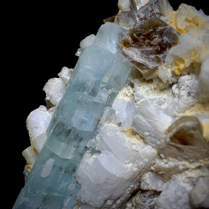 Aquamarine Crystal, Beryl in Matrix, Pakistan Mineral, Throat Chakra, Feldspar, Mica, Pegmatite Mineral, Collector Specimen, Investment Stone, Aesthetic Cluster, Natural Matrix