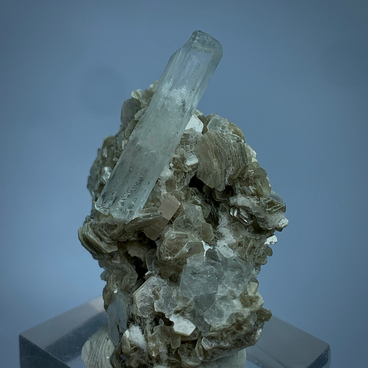 Aquamarine Crystal, Apatite, Muscovite Mica, 51 Carats, Mineral Association, Pegmatite Mineral, Throat Chakra, Beryl Crystal, Collector Specimen, Aesthetic Cluster, Miniature Specimen, Crystal Dimensions, Natural Specimen