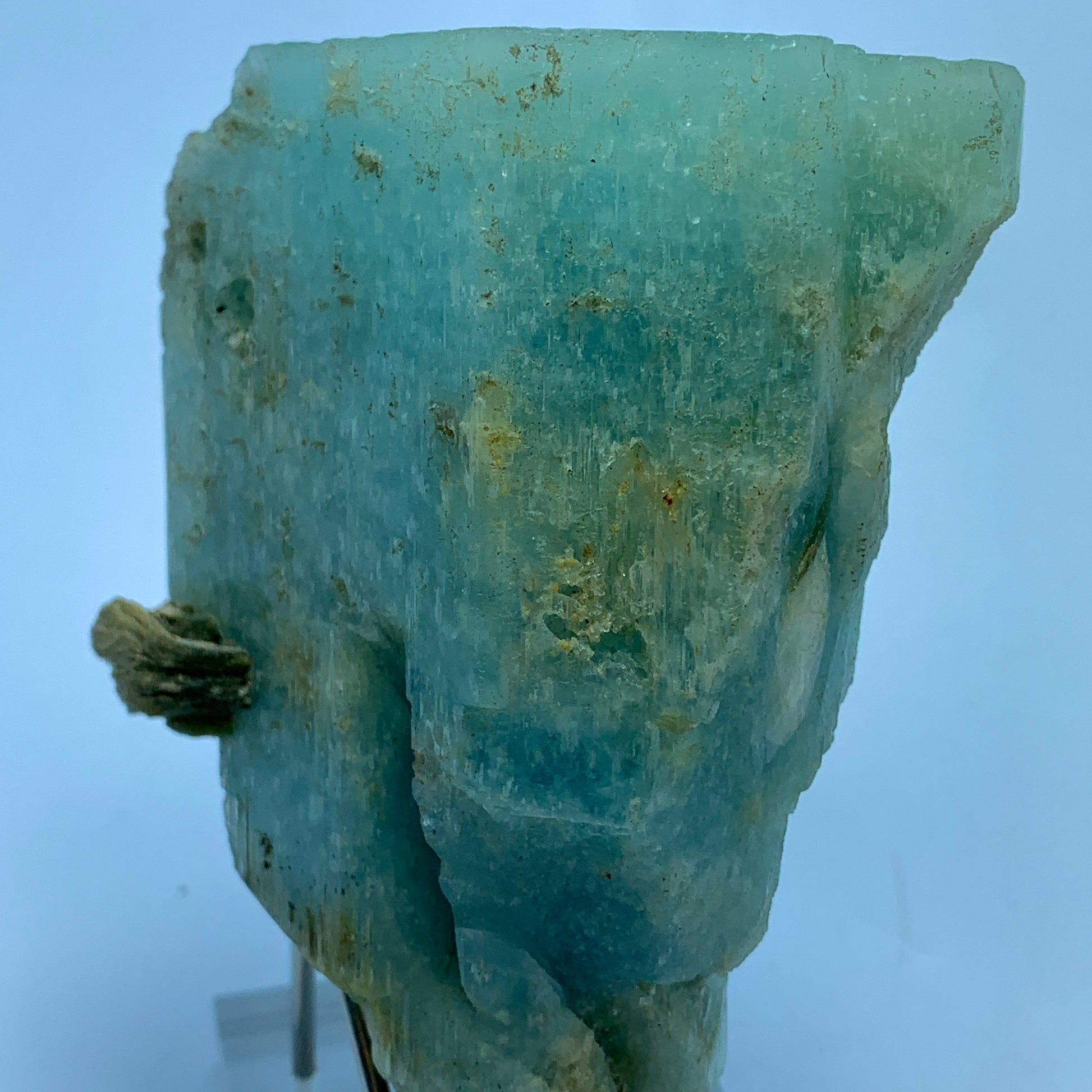 Aquamarine Crystal, 2500 Carat Beryl, Deep Blue Aquamarine, Raw Crystal Specimen, Afghanistan Mineral, Large Aquamarine, Rough Gemstone, Investment Mineral, Beryl Crystal, Blue Crystal