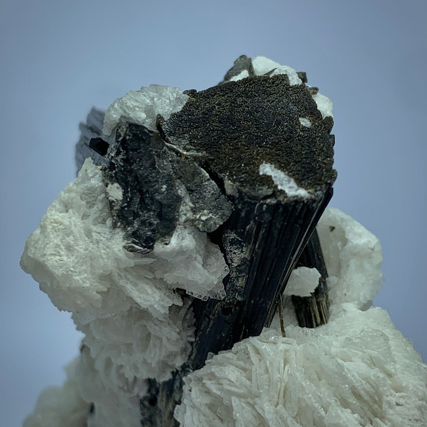 Green Cap Tourmaline, 479 Carat, Tourmaline in Albite, Pakistan Crystal, Albite Matrix, Tourmaline Specimen, Collector Crystal, Color Zone Tourmaline, Raw Tourmaline, Gemstone on Matrix