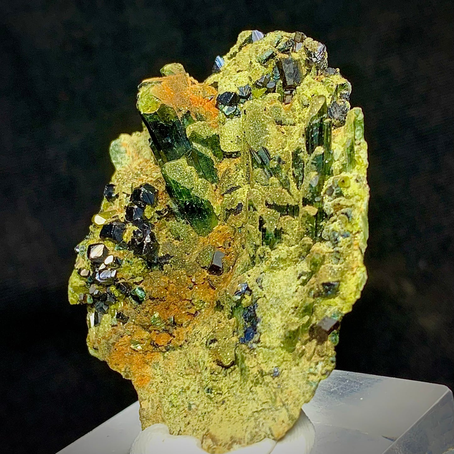 Vesuvianite, Magnetite, Diopside, 295 Carats, 59 Grams, Mineral Association, Skarn Deposit, Idocrase, Pyroxene, Collector Specimen, Miniature Specimen, Complex Mineral, Cabinet Specimen