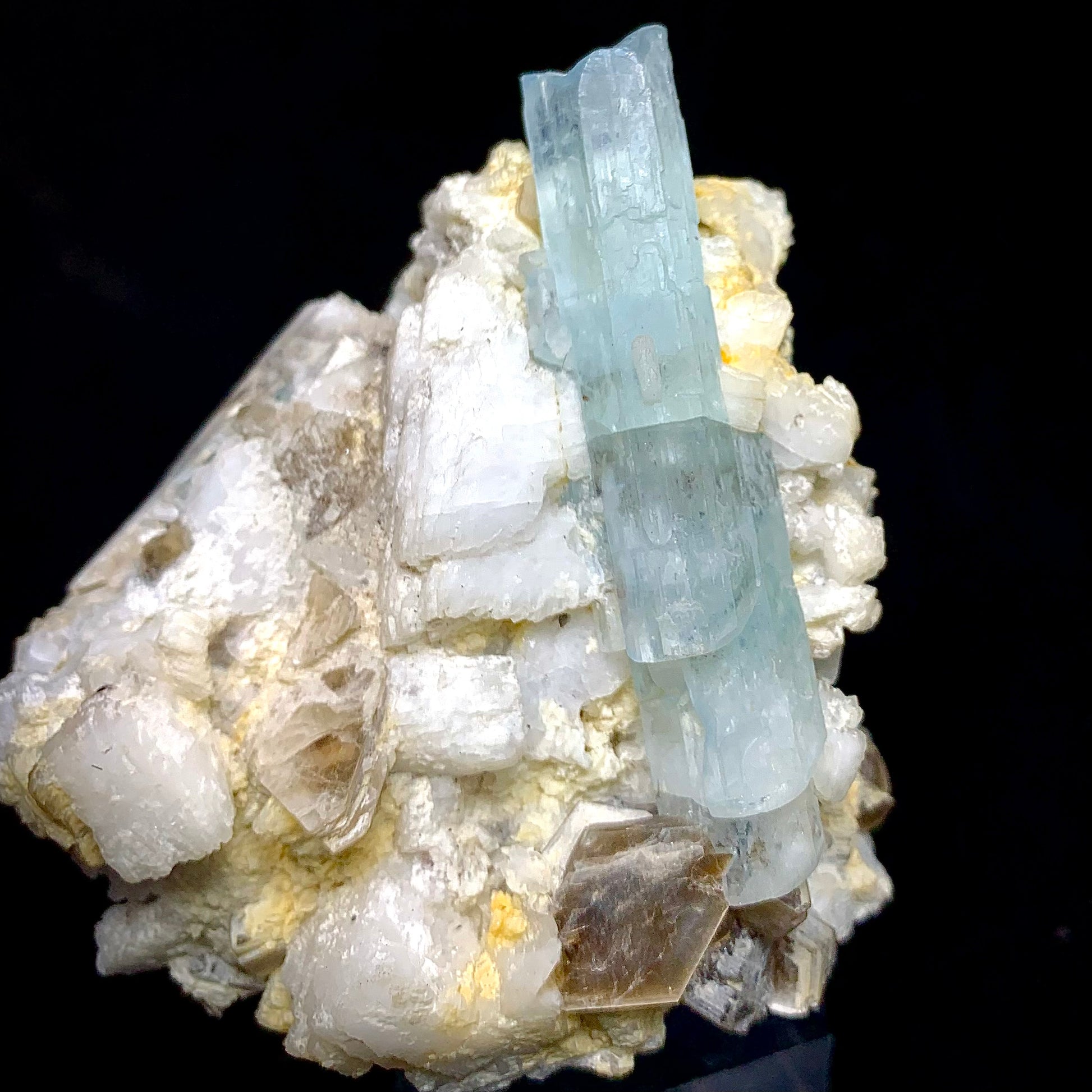 Aquamarine Crystal, Beryl in Matrix, Pakistan Mineral, Throat Chakra, Feldspar, Mica, Pegmatite Mineral, Collector Specimen, Investment Stone, Aesthetic Cluster, Natural Matrix
