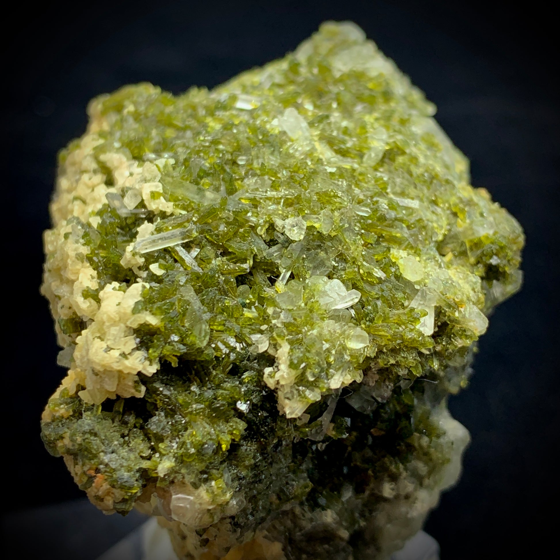 Vesuvianite Crystal, 708 Carat, Lazer Quartz, Calcite, Pakistan Crystal, Mineral Cluster, Idocrase, Damage Free, Rare Mineral, Collector Specimen