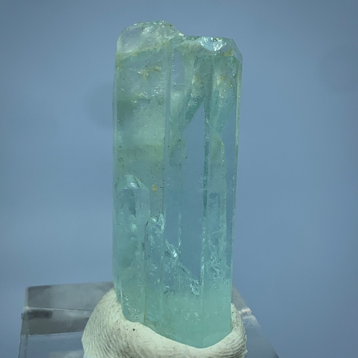 Aquamarine Crystal, Apatite, , Mineral Association, Beryl Crystal, Collector Specimen, Aesthetic Cluster, Miniature Specimen, Crystal Dimensions, Natural Specimen