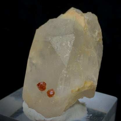 Spessartine Quartz, Garnet Inclusions, 160 Carats, 32 Grams, Pakistan Mineral, Sacral Chakra, Included Quartz, Collector Specimen, Miniature Specimen, Aesthetic Crystal