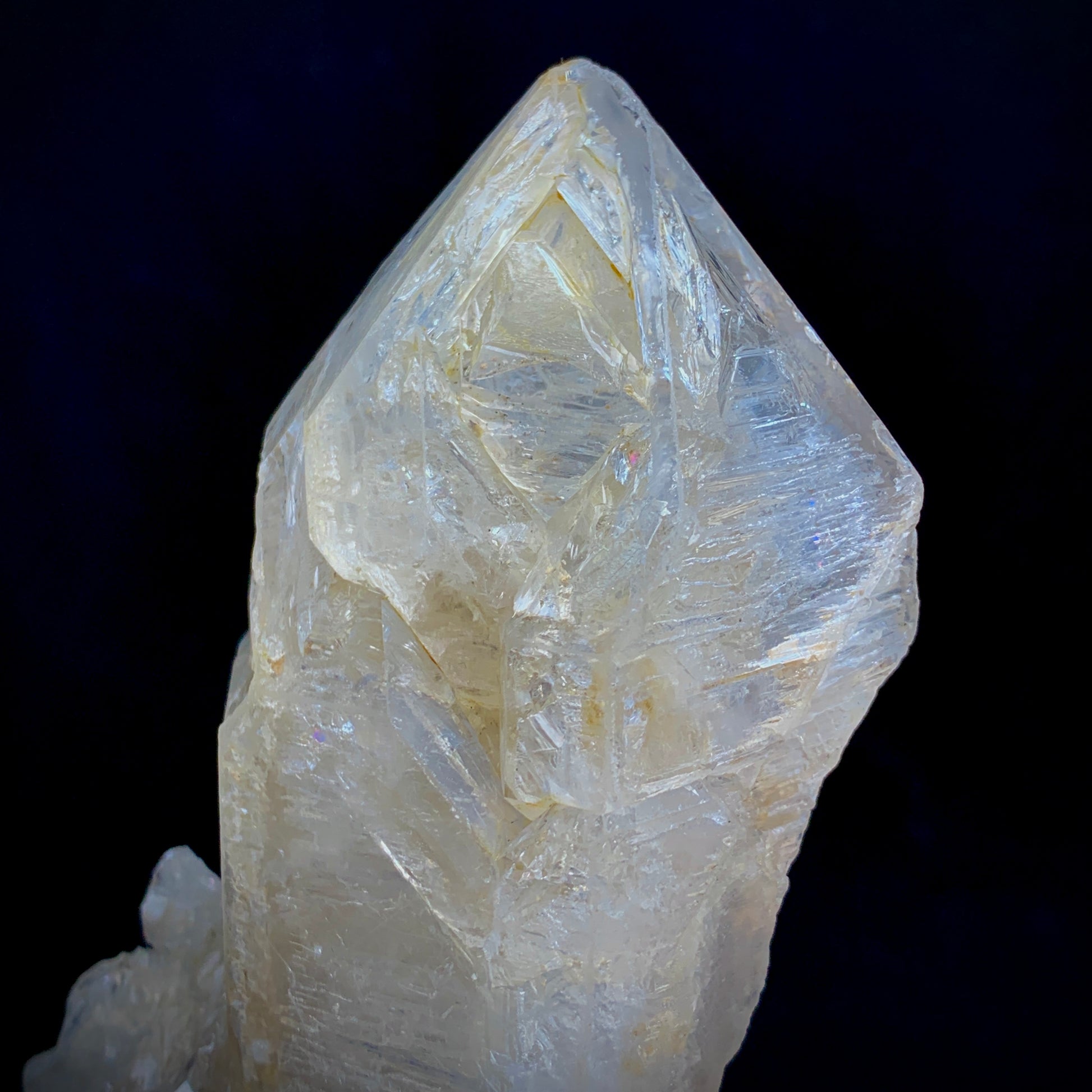 Skeleton Quartz, 2240 Carats, Fenster Quartz, Perfect Terminated, Large Crystal, Master Healer, Record Keeper, Collector Specimen, $\text{SiO}_2$, Quartz Crystal, Growth Interference, Investment Stone, Crystal Dimensions