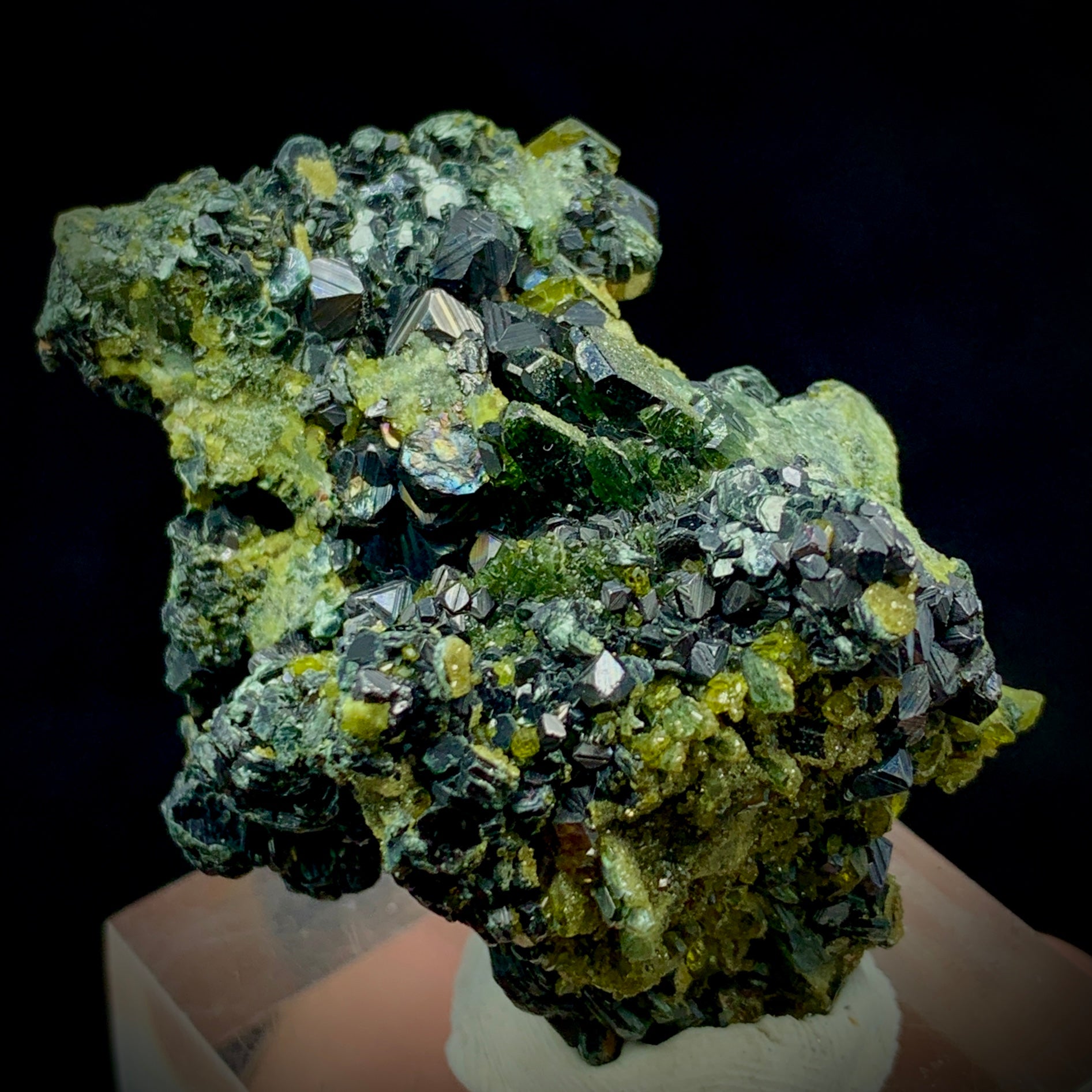 Magnetite, Vesuvianite, Diopside, Mineral Association, 305 Carats, Skarn Mineral, Black Mineral, Green Mineral, Collector Specimen, Complex Mineralogy, Grounding Stone, Crystal Dimensions, Pyroxene
