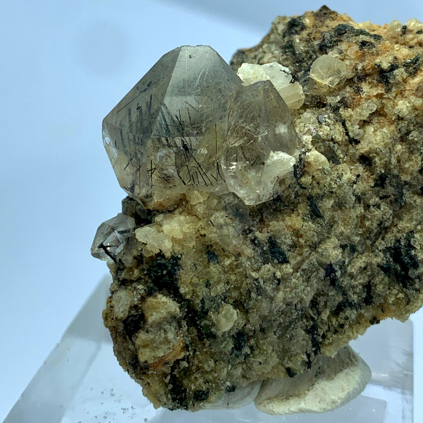 Rutilated Quartz, 208 Carat, Black Rutile, Copper Rutile, Terminated Crystal, Quartz on Matrix, Rare Rutile, Collector Grade, Mineral Specimen, Dual-Color Rutil