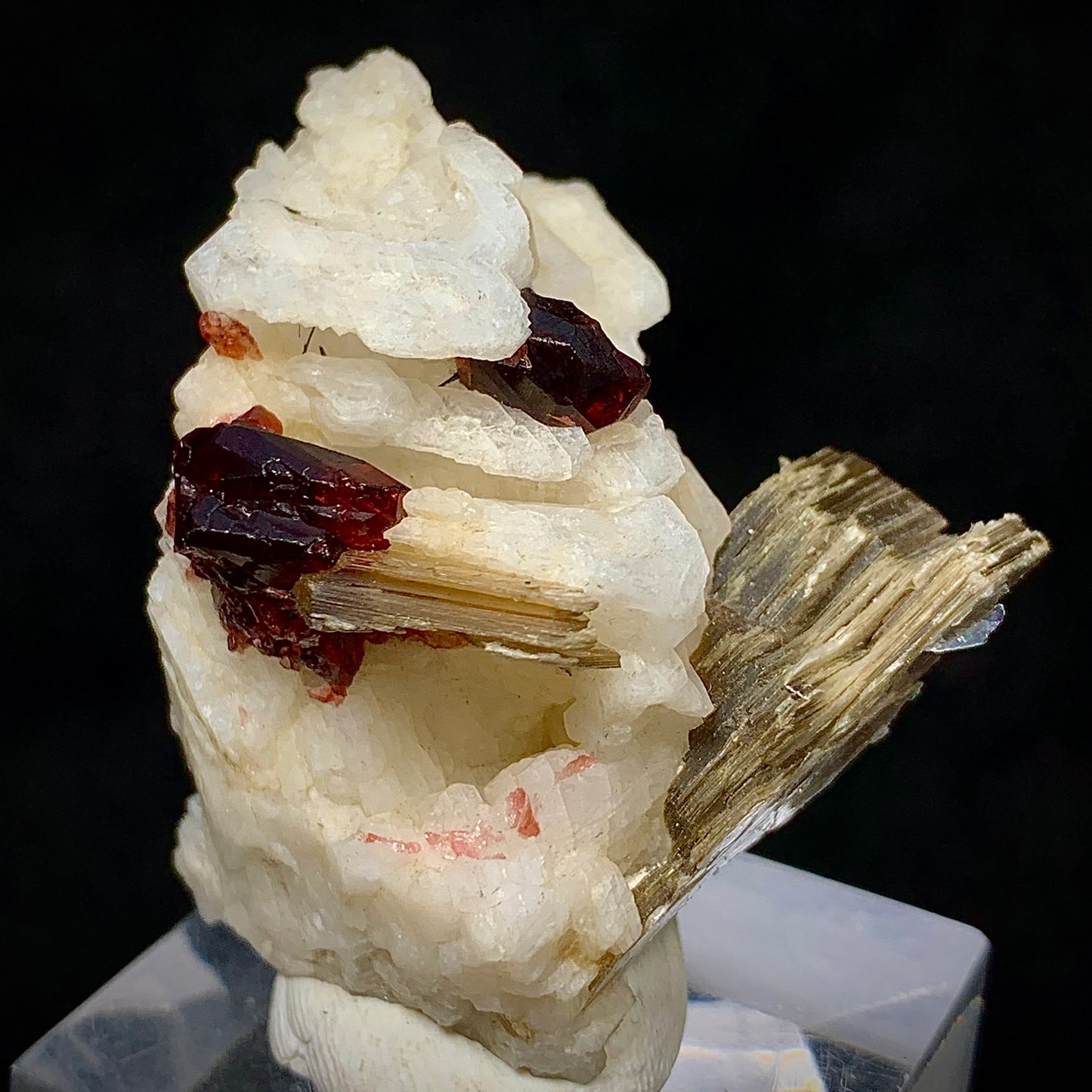 Rhodolite Garnet, Garnet in Matrix, Pakistan Mineral, Heart Chakra, Feldspar, Mica, Pegmatite Mineral, Collector Specimen, Miniature Specimen, Gemstone Crystal, Mineral Association