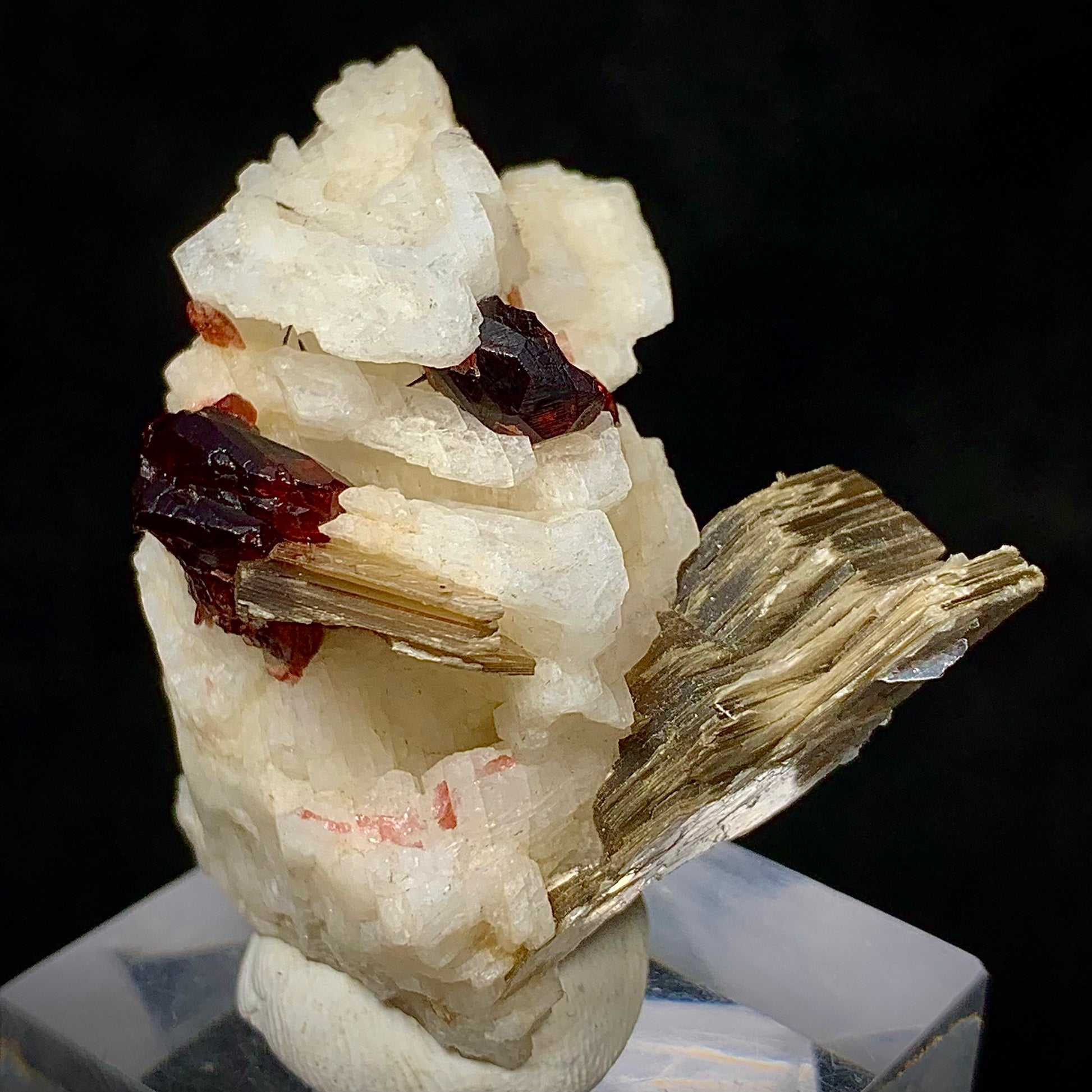 Rhodolite Garnet, Garnet in Matrix, Pakistan Mineral, Heart Chakra, Feldspar, Mica, Pegmatite Mineral, Collector Specimen, Miniature Specimen, Gemstone Crystal, Mineral Association