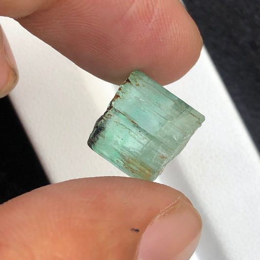 Emerald Rough, 14.5 Carat Emerald, Uncut Gemstone, Vivid Green, Afghan Emerald, Afghanistan Crystal, Raw Beryl, Emerald Crystal, May Birthstone, Lapidary Rough, Investment Grade