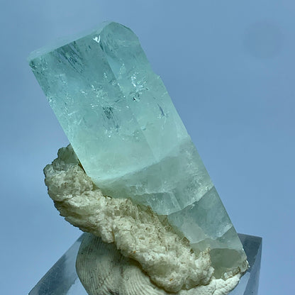 Etched Aquamarine, Albite Matrix, 256 Carats, Pakistan Mineral, Beryl Crystal, Rare Mineral, Natural Etching, Collector Specimen, Aesthetic Cluster, Pegmatite Mineral, Throat Chakra, Crystal Dimensions, Mineral Association