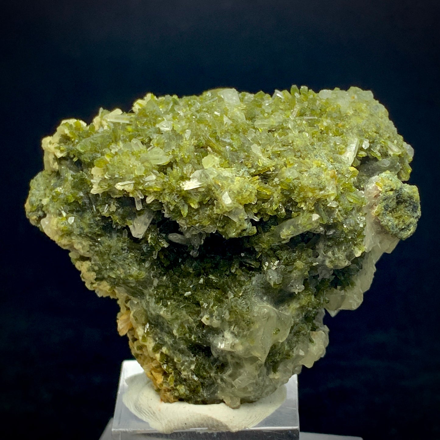 Vesuvianite Crystal, 708 Carat, Lazer Quartz, Calcite, Pakistan Crystal, Mineral Cluster, Idocrase, Damage Free, Rare Mineral, Collector Specimen