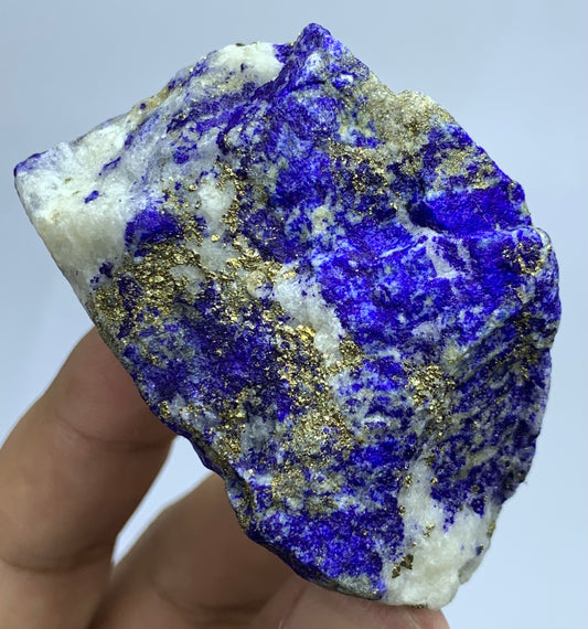 Compact Lapis Lazuli specimen with golden Pyrite flecks
Thick 3.7 cm deep Lapis Lazuli from Badakhshan