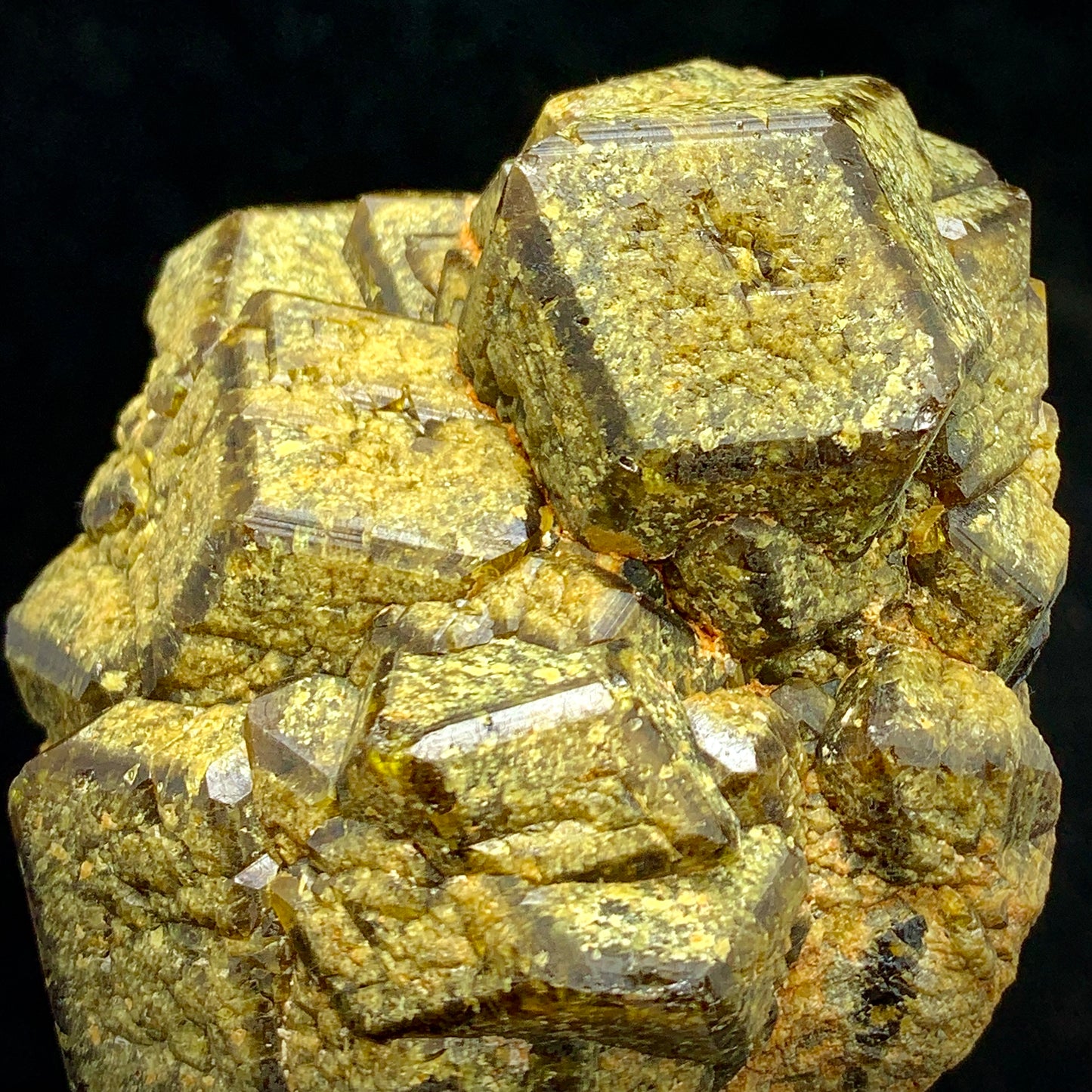 Andradite Garnet, Garnet Cluster, 1358 Carats, Skardu Pakistan, Massive Mineral, Collector Specimen,  Pakistan Mineral, Investment Stone, Root Chakra, Black Garnet, Crystal Dimensions, Museum Quality