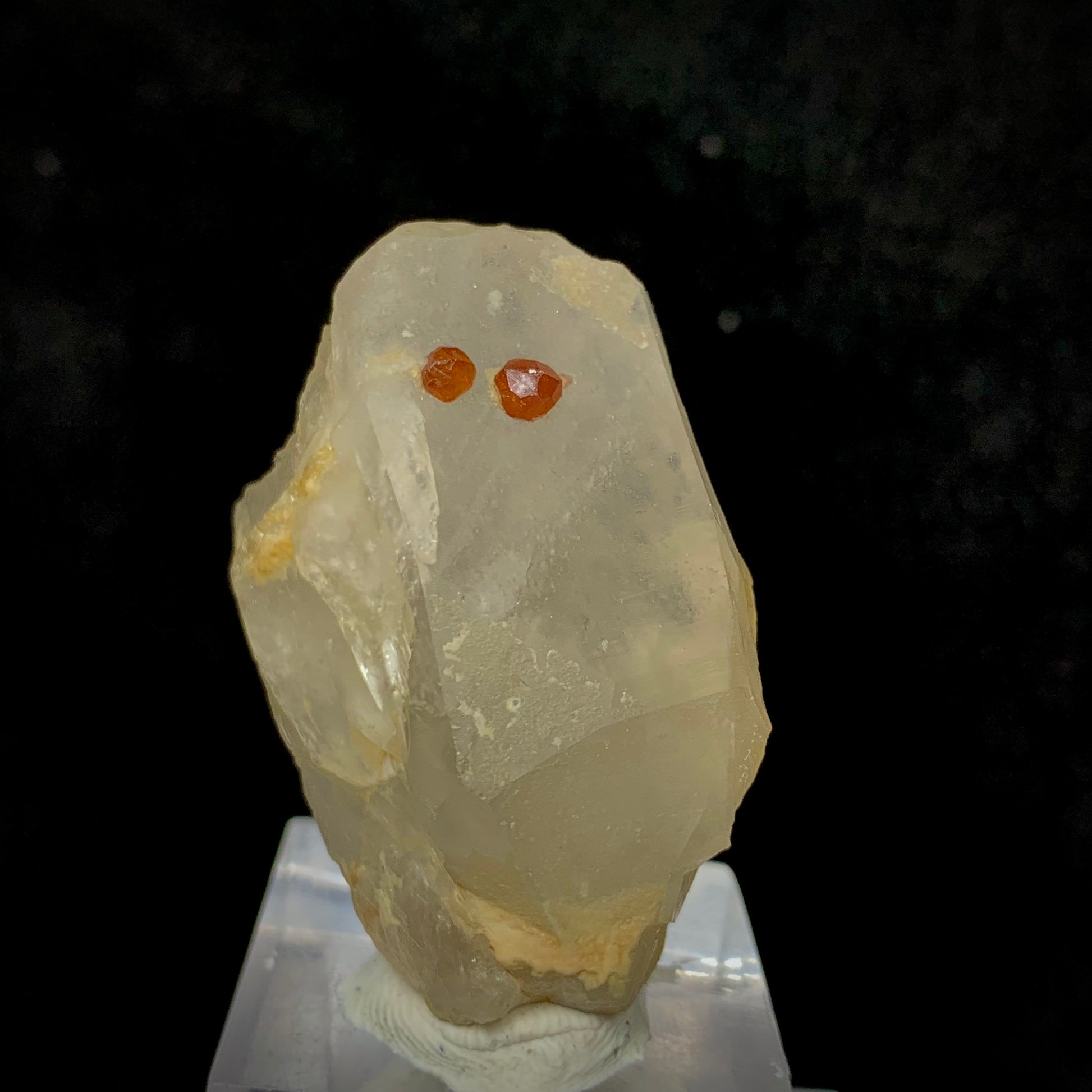 Spessartine Quartz, Garnet Inclusions, 160 Carats, 32 Grams, Pakistan Mineral, Sacral Chakra, Included Quartz, Collector Specimen, Miniature Specimen, Aesthetic Crystal