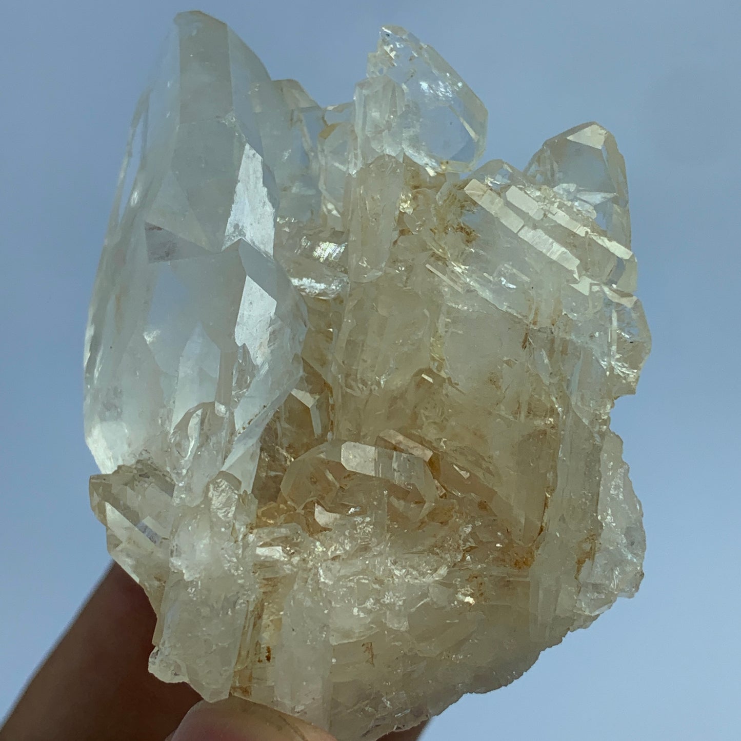 Faden Quartz, 650 Carats, Kite Faden, Quartz Cluster, Rare Mineral, Unique Crystal, Pakistan Mineral, Collector Specimen, $\text{SiO}_2$, Crown Chakra, Mineral Association, Investment Stone, Crystal Dimensions