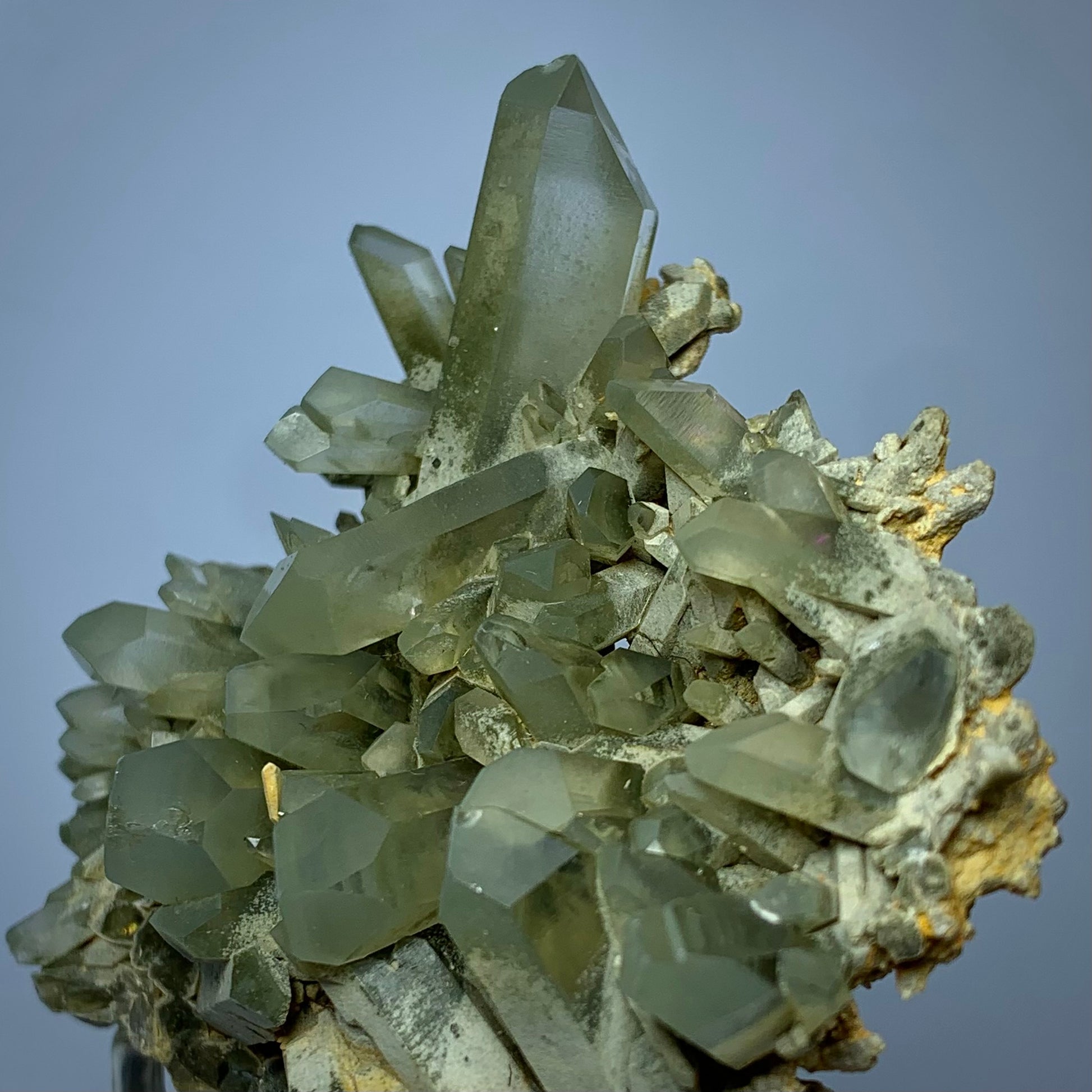 Chlorite Quartz, Green Quartz, 725 Carats, 145 Grams, Pakistan Mineral, Crystal Cleansing, Heart Chakra, Quartz Cluster, Collector Specimen, Aesthetic Cluster, Chlorite Inclusion,