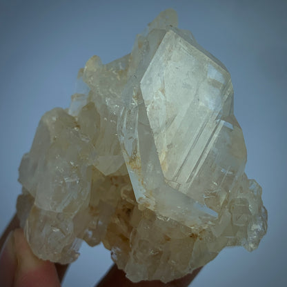 Faden Quartz, 650 Carats, Kite Faden, Quartz Cluster, Rare Mineral, Unique Crystal, Pakistan Mineral, Collector Specimen, Crown Chakra, Mineral Association, Investment Stone, Crystal Dimensions