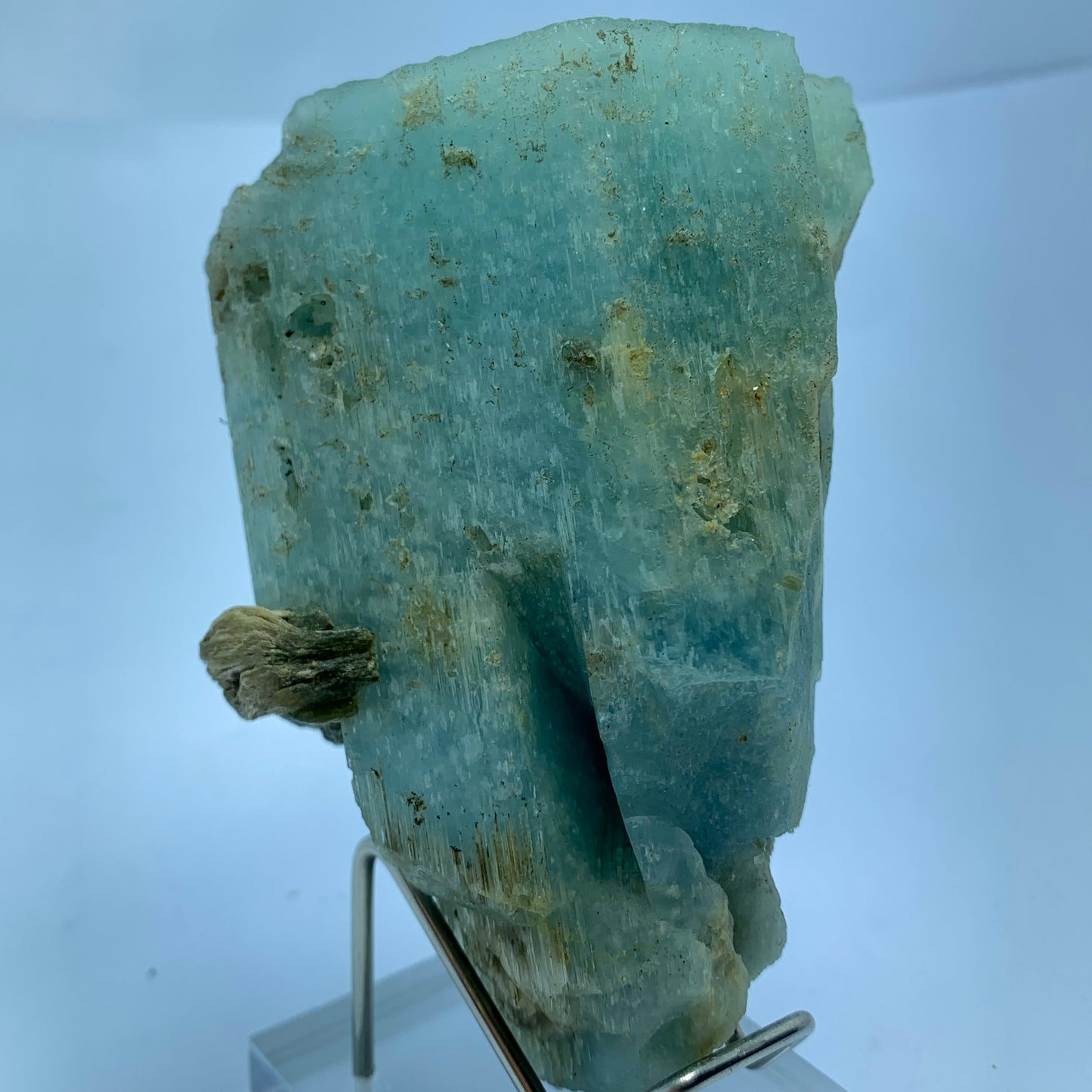 Aquamarine Crystal, 2500 Carat Beryl, Deep Blue Aquamarine, Raw Crystal Specimen, Afghanistan Mineral, Large Aquamarine, Rough Gemstone, Investment Mineral, Beryl Crystal, Blue Crystal