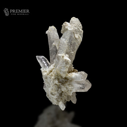 Feldspar matrix with Quartz crystal points
Quartz cluster showing translucent crystal points
Skardu Pakis